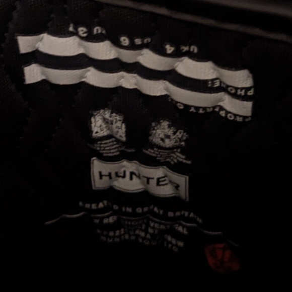 NWOT - Hunter Refined Short Vertical Quilt Boot - Picture 4 of 9